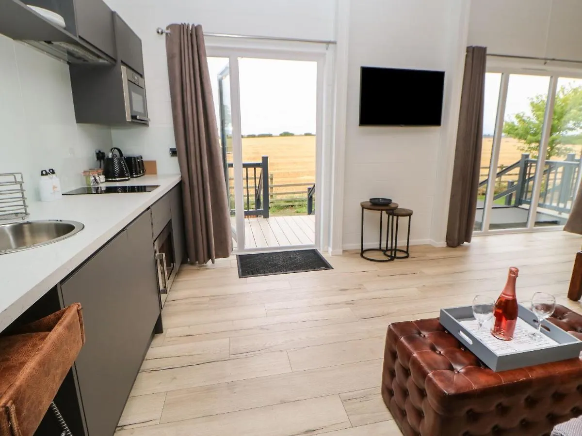 Bowes Hideaway Villa Richmond